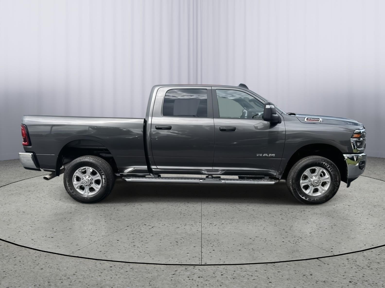 2025 RAM 2500 Big Horn Crew Cab 4x4 6'4' Box