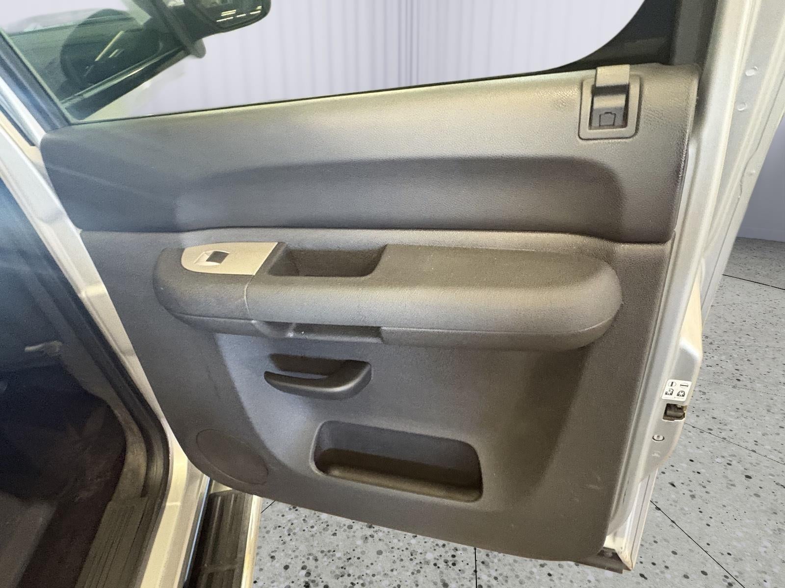 2011 Chevrolet Silverado 1500 Hybrid 1HY