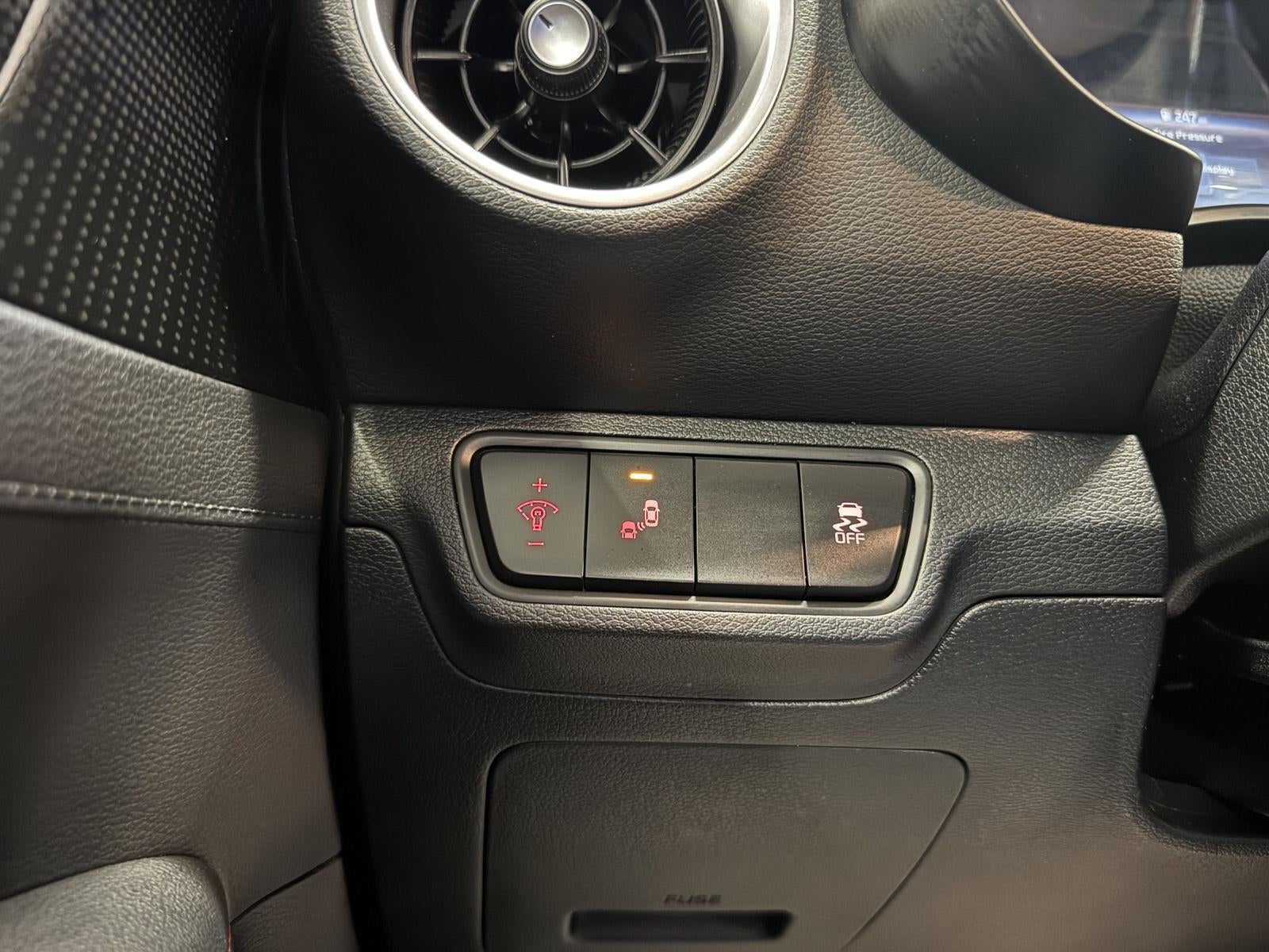 2022 Kia Forte GT