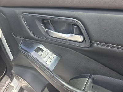 2023 Nissan Rogue SL Intelligent AWD