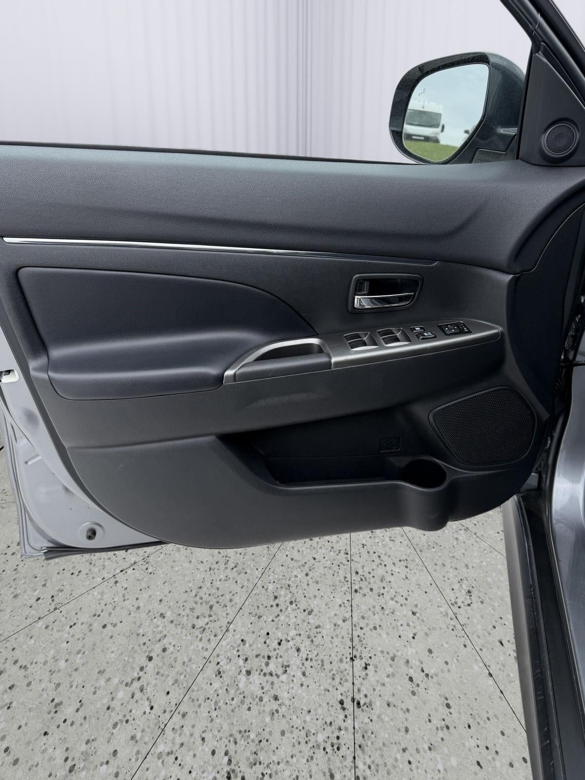 2024 Mitsubishi Outlander Sport Base