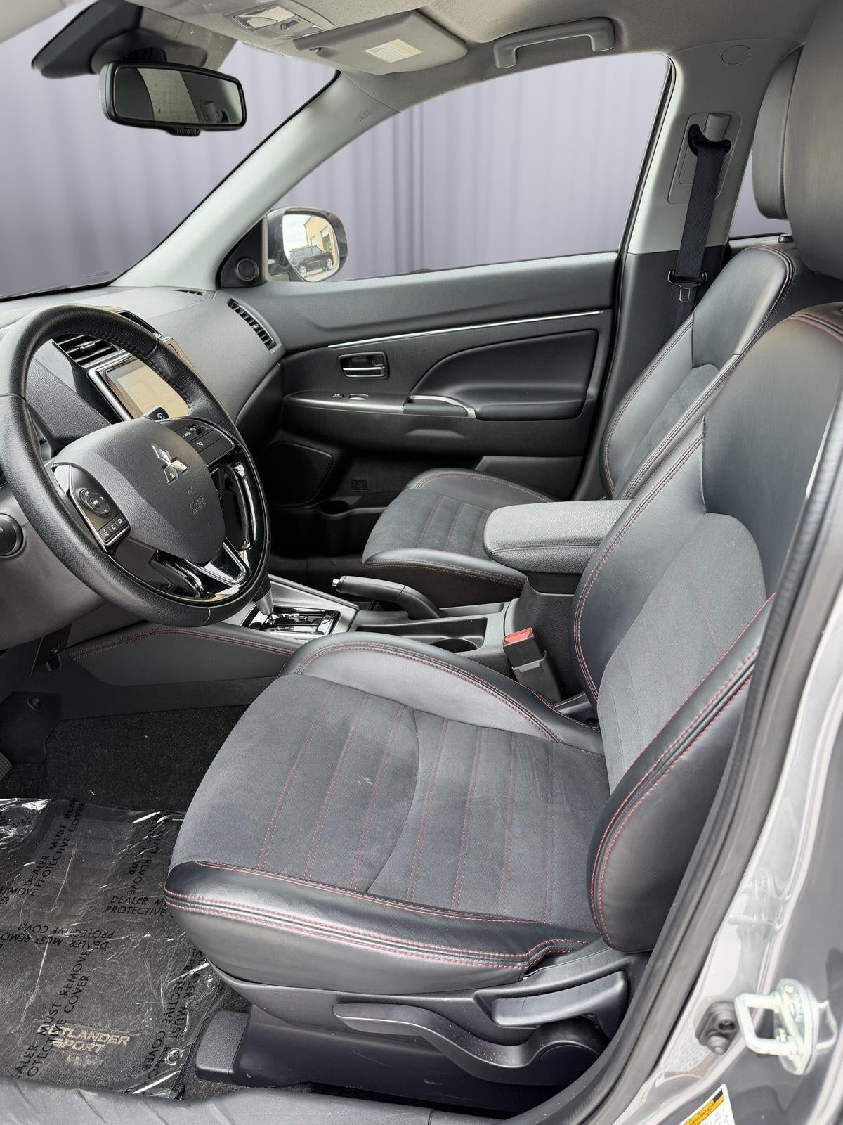 2024 Mitsubishi Outlander Sport Base