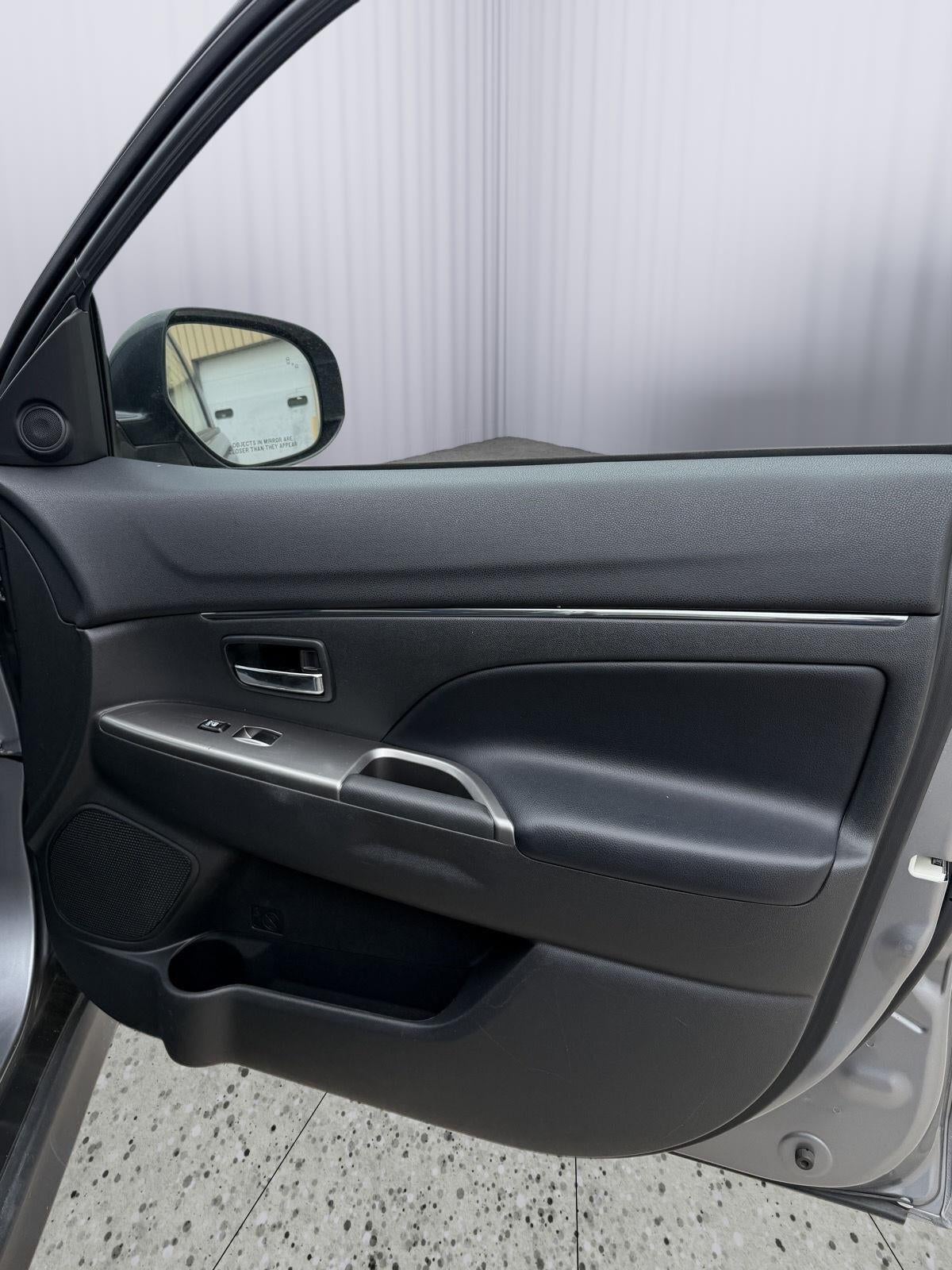 2024 Mitsubishi Outlander Sport Base