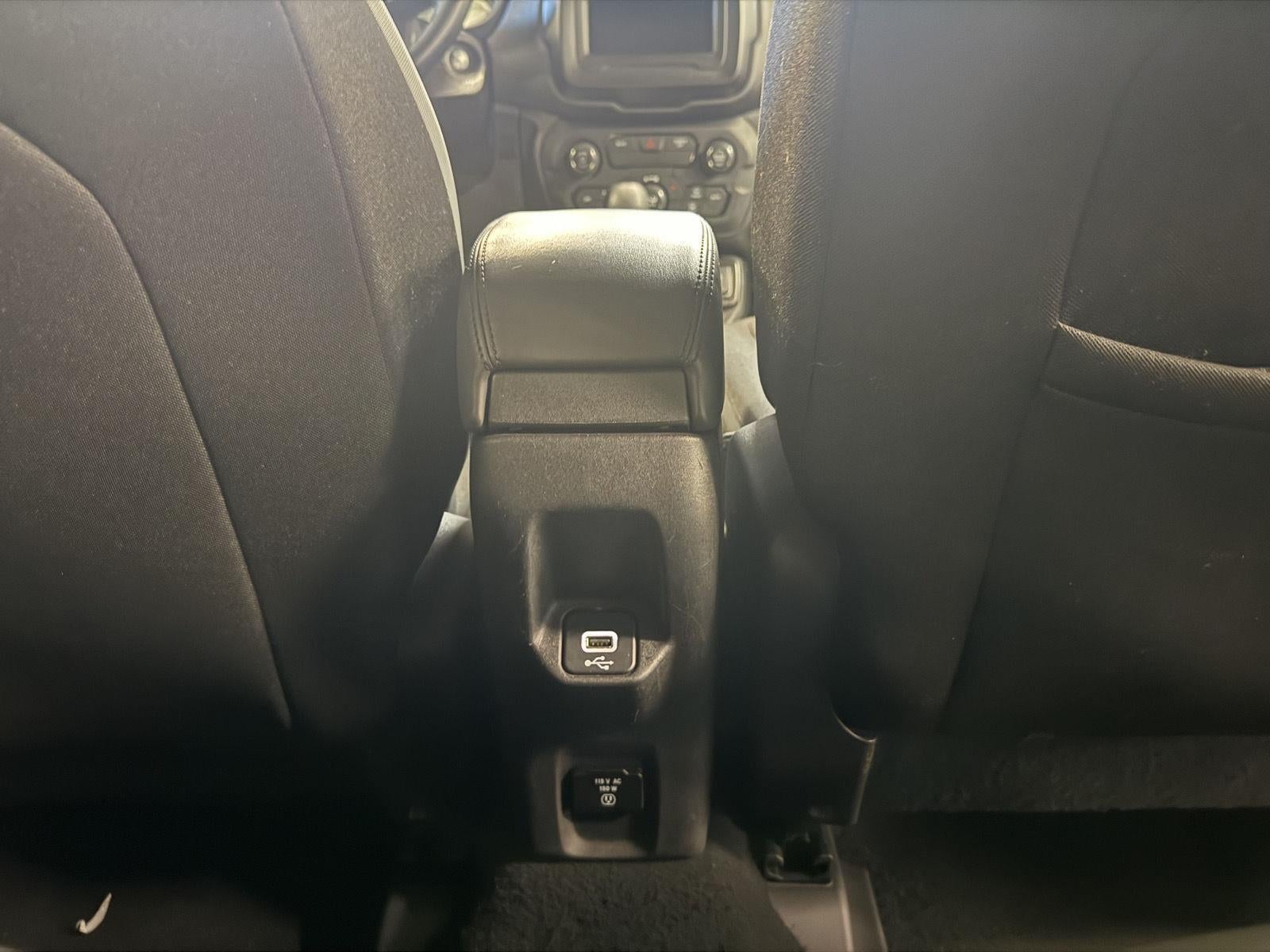 2019 Jeep Renegade Altitude FWD