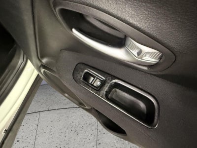 2019 Jeep Renegade Latitude FWD