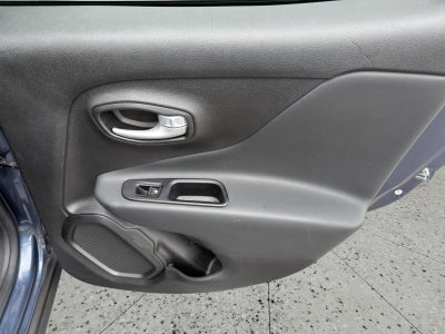 2023 Jeep Renegade Latitude 4x4