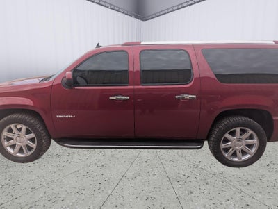 2011 GMC Yukon XL Denali