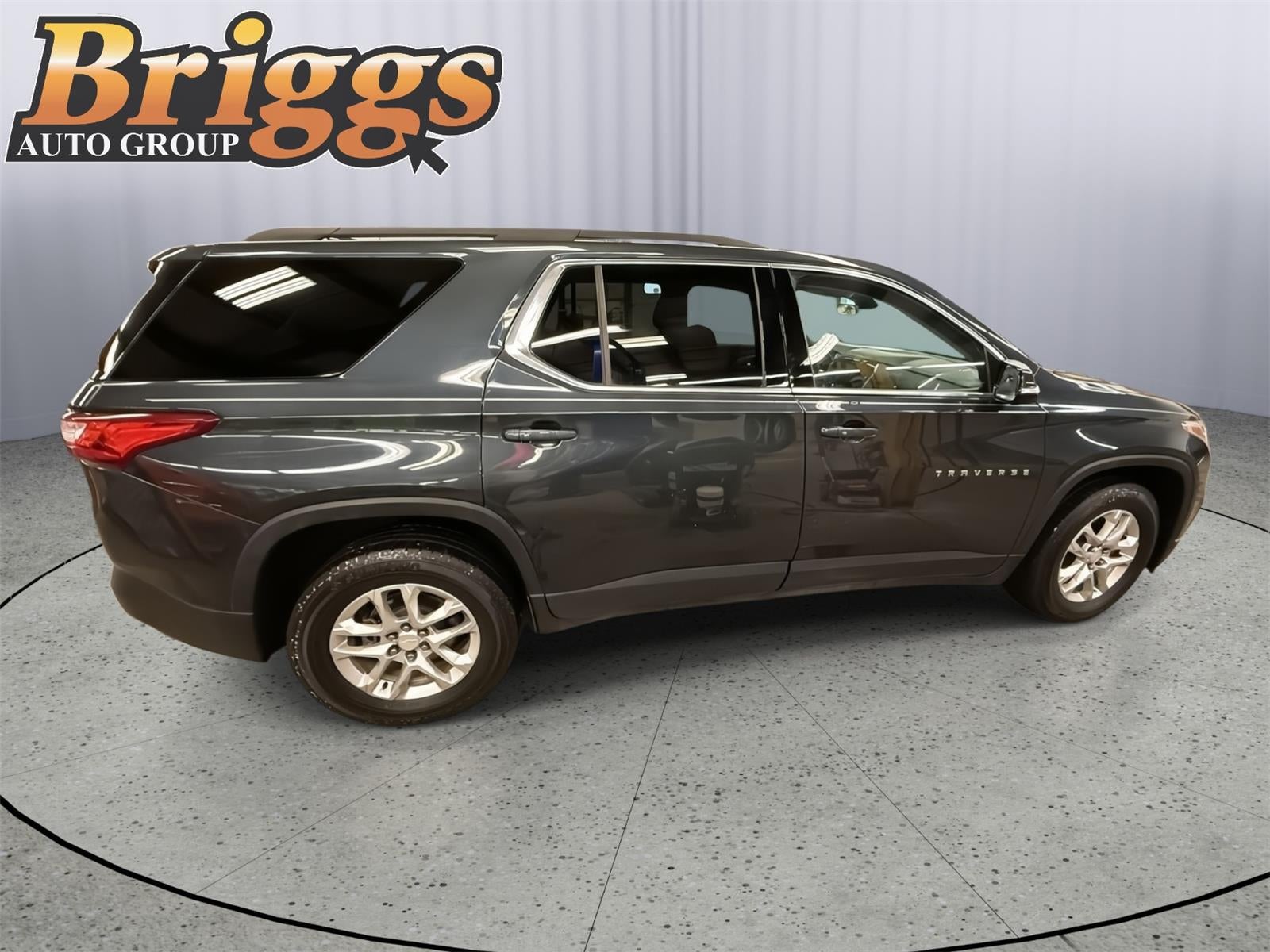 2020 Chevrolet Traverse LT Cloth