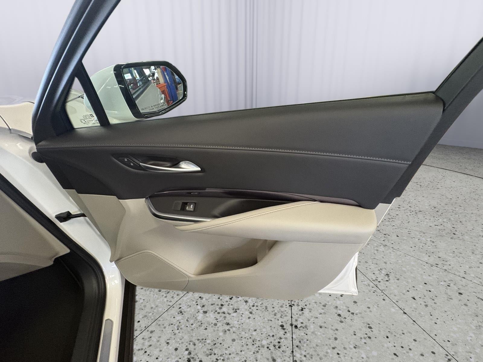 2023 Cadillac Xt4 AWD Luxury