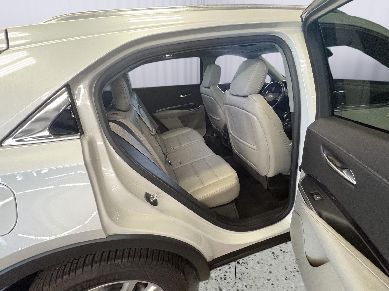2023 Cadillac Xt4 AWD Luxury