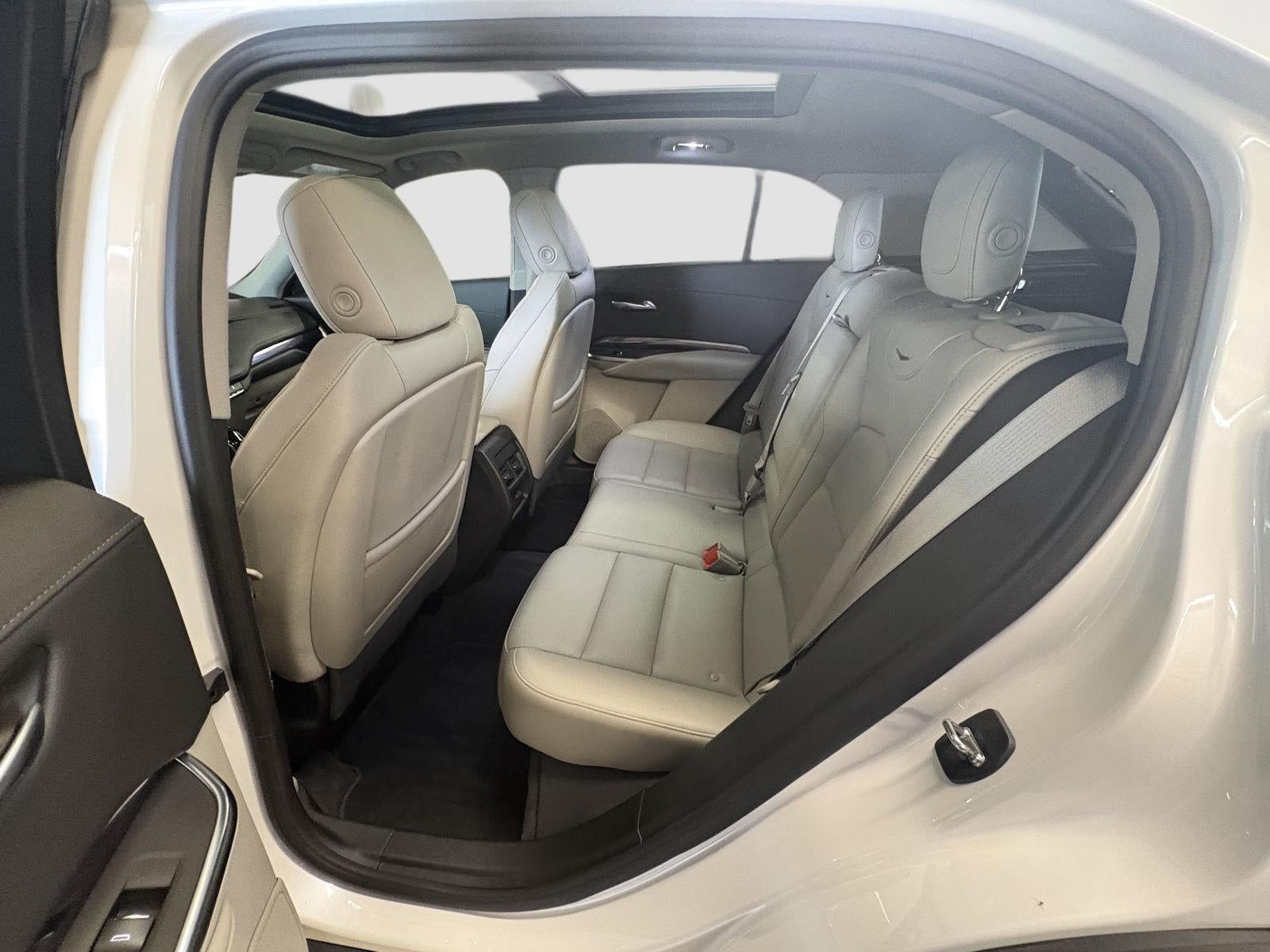 2023 Cadillac Xt4 AWD Luxury