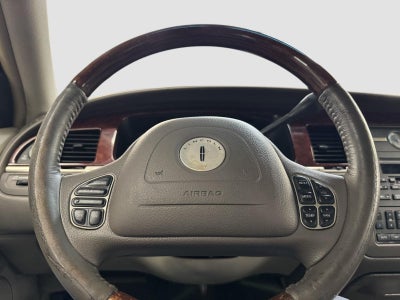 2003 Lincoln Town Car Cartier