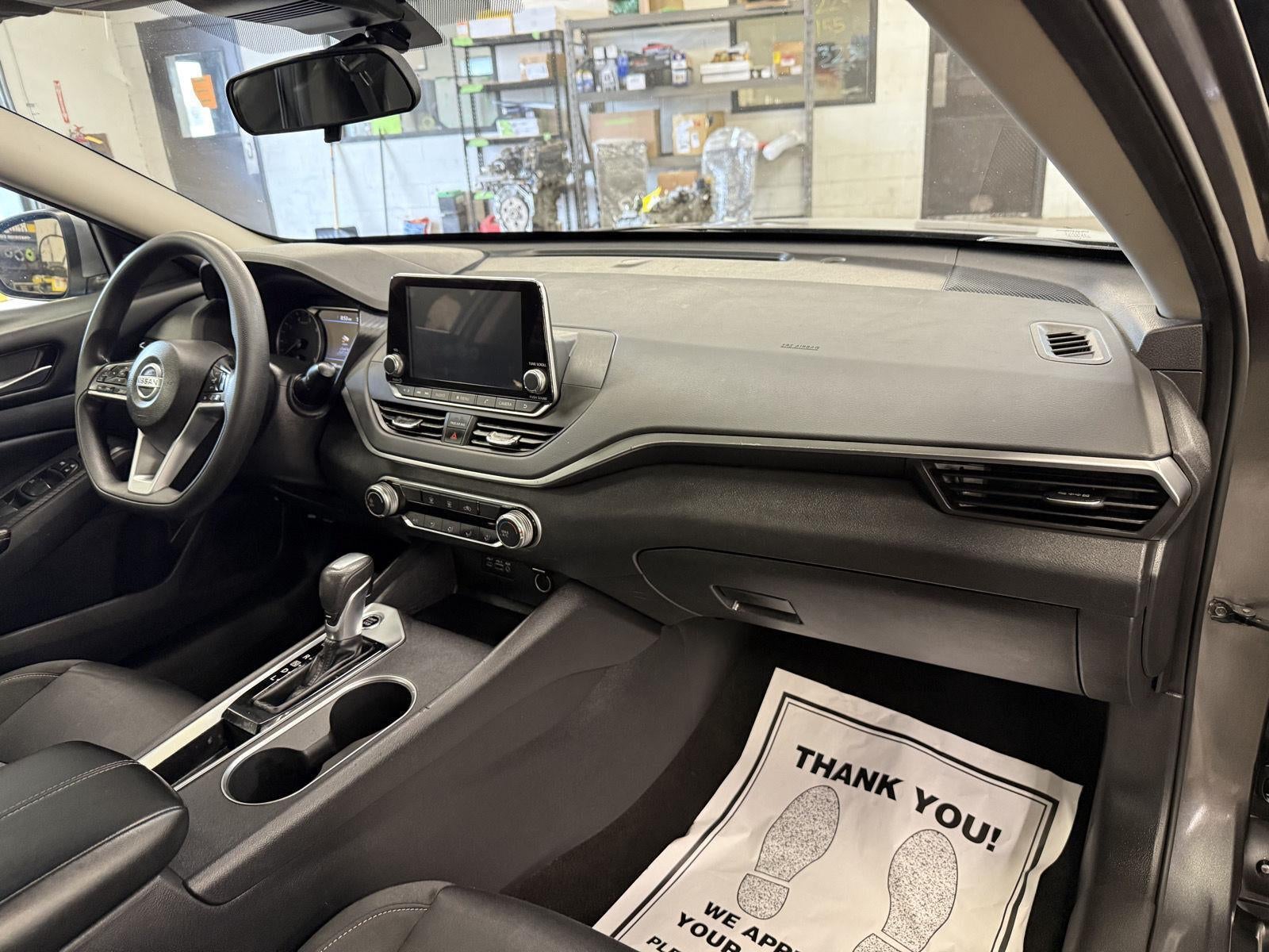 2022 Nissan Altima 2.5 SV