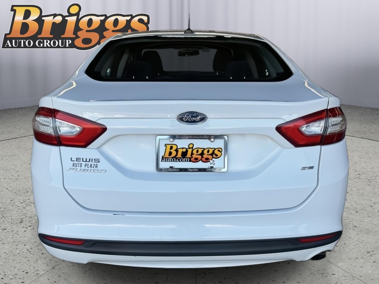 2014 Ford Fusion SE