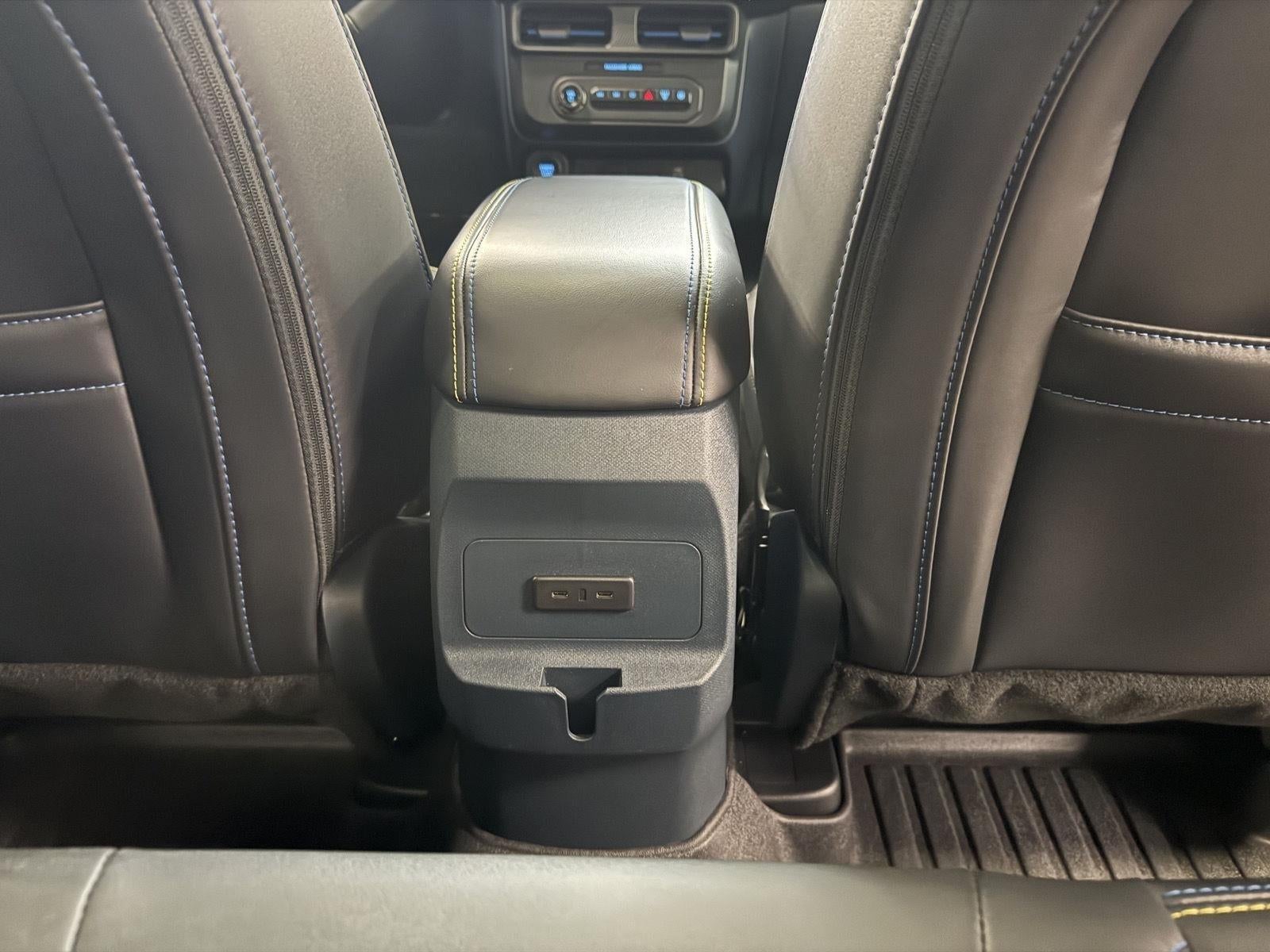 2025 Ford Maverick Lobo Standard