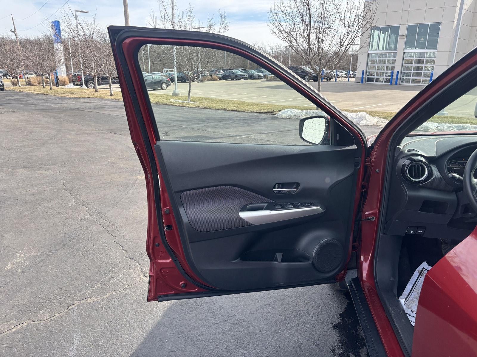 2020 Nissan Kicks SV