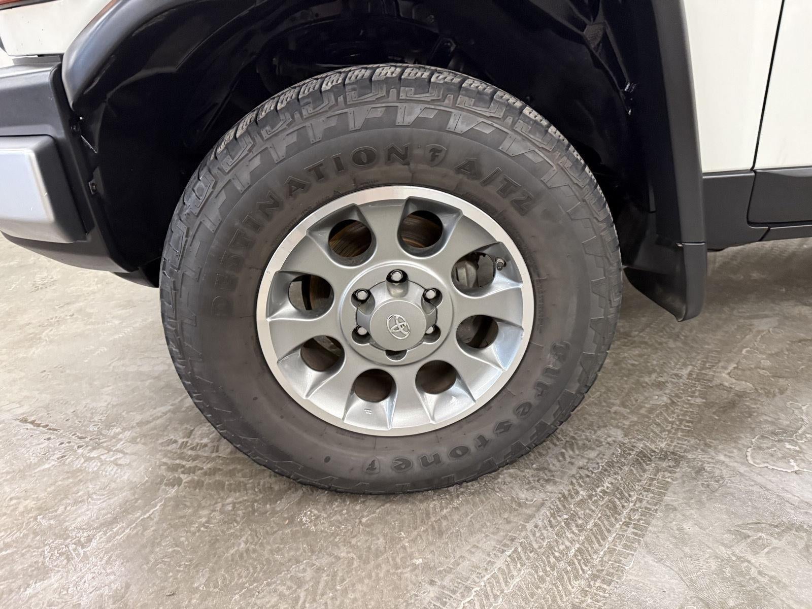 2012 Toyota FJ Cruiser Base