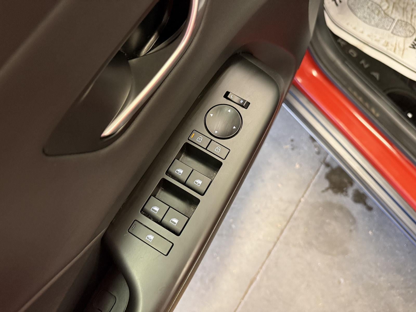 2025 Hyundai Kona Limited