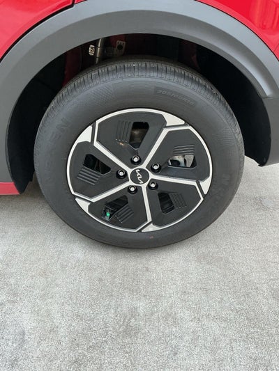 2024 Kia Niro EX