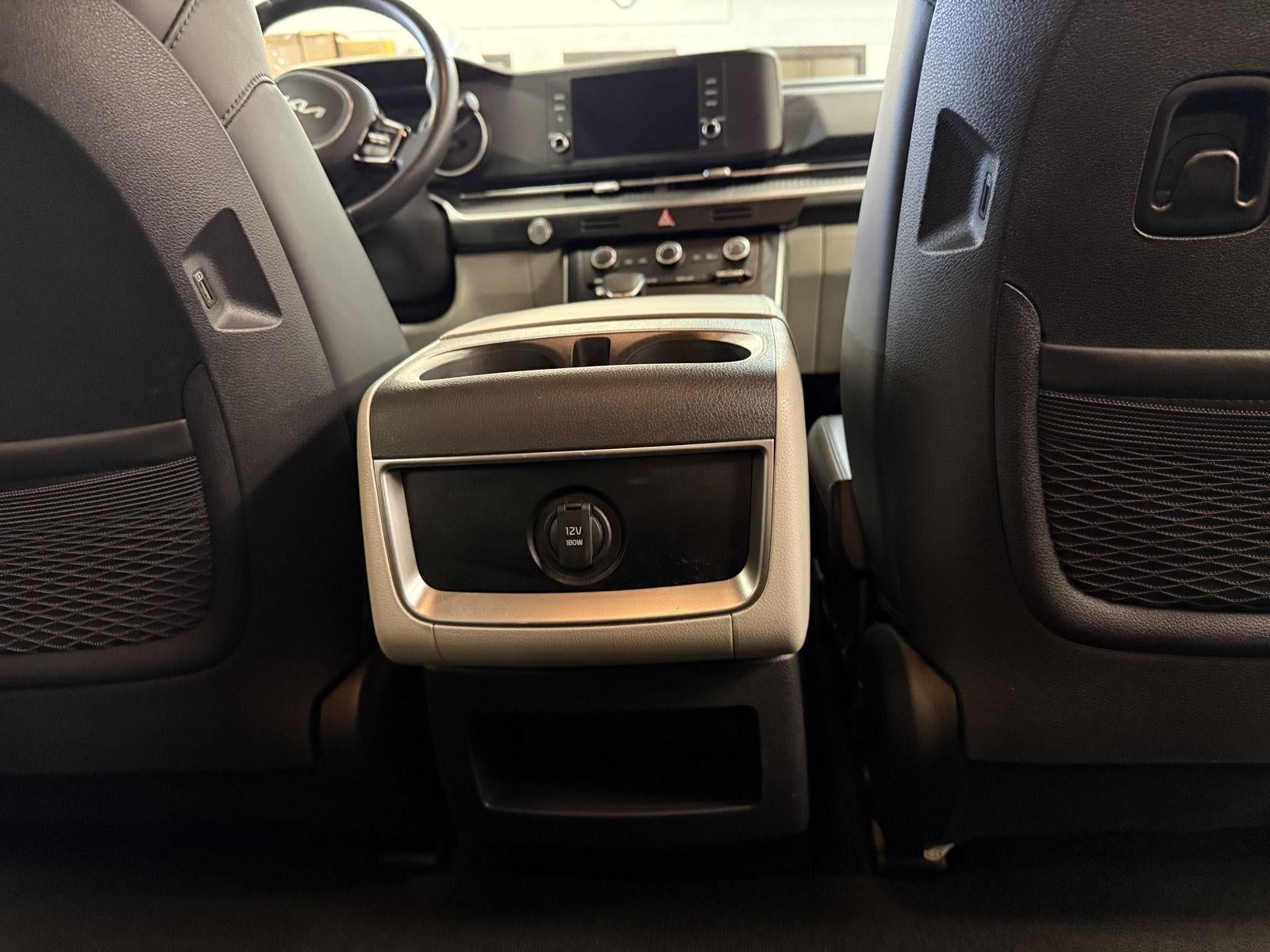 2024 Kia Carnival LX