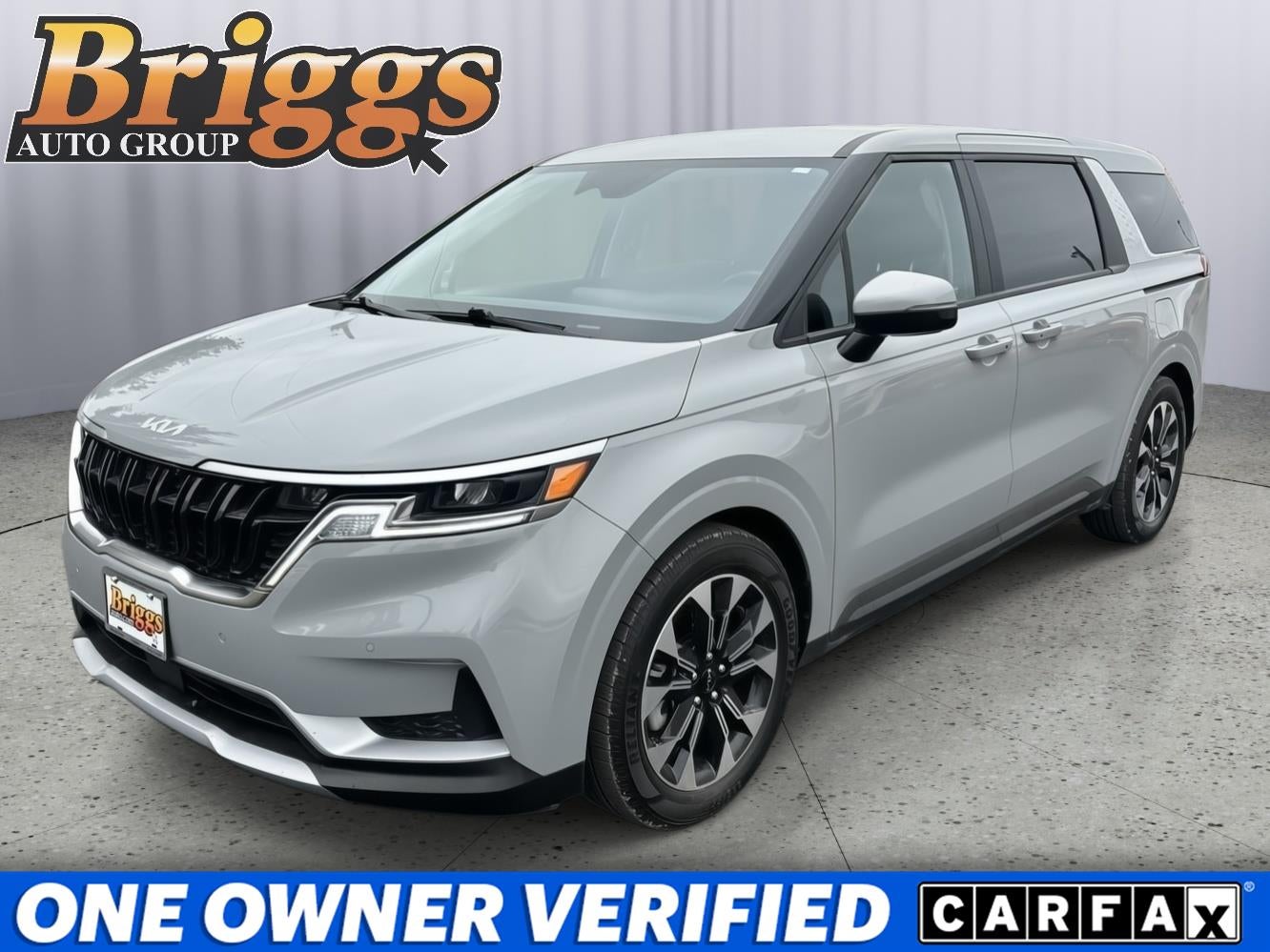 2024 Kia Carnival EX