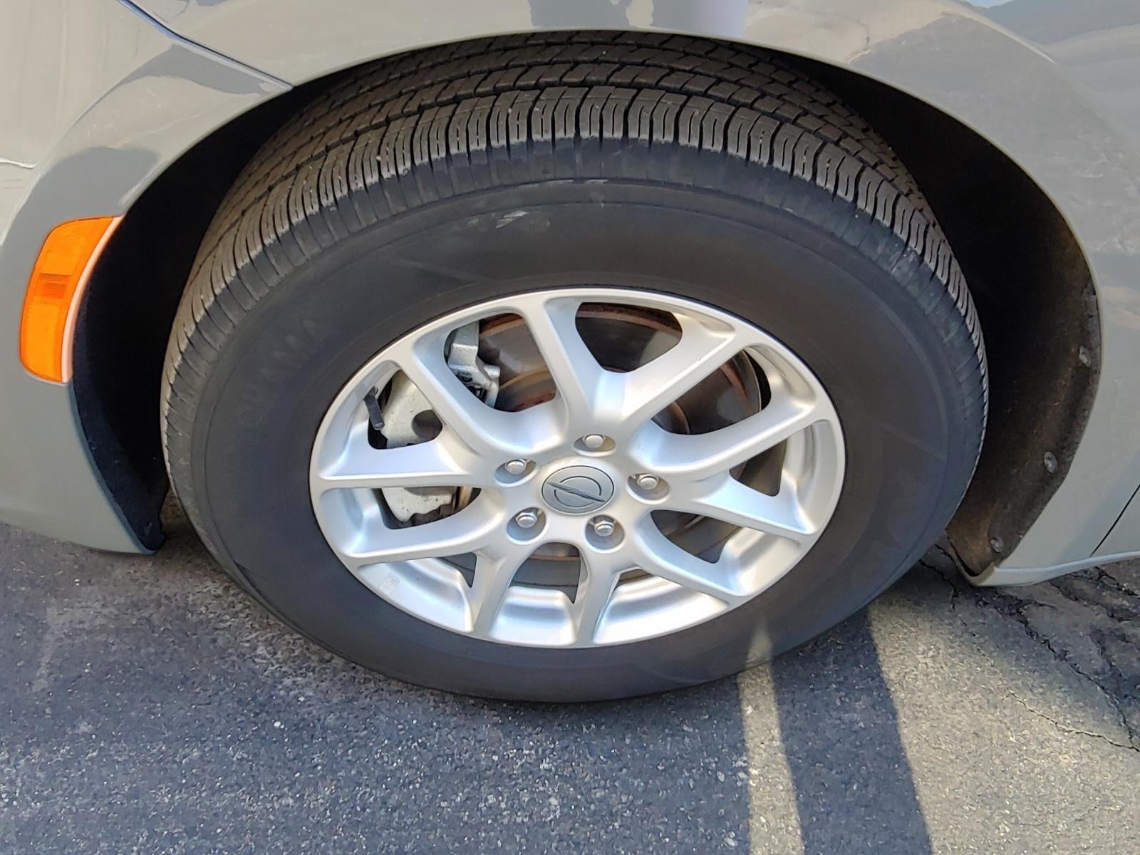 2022 Chrysler Pacifica Touring-L