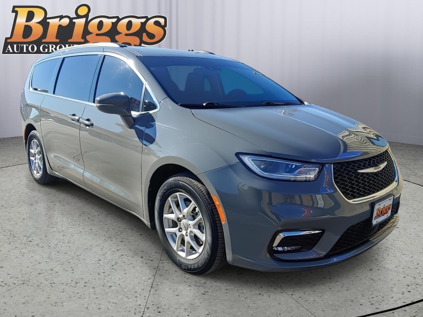 2022 Chrysler Pacifica Touring-L