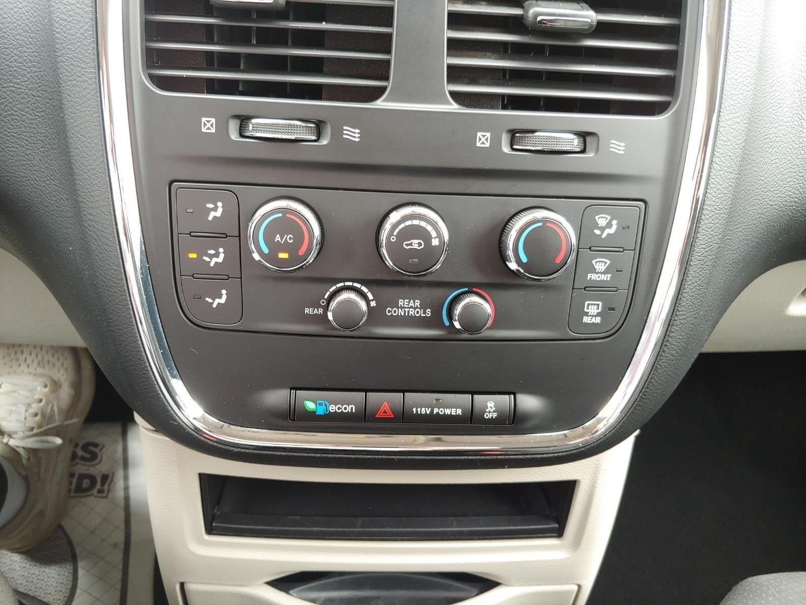 2018 Dodge Grand Caravan SE