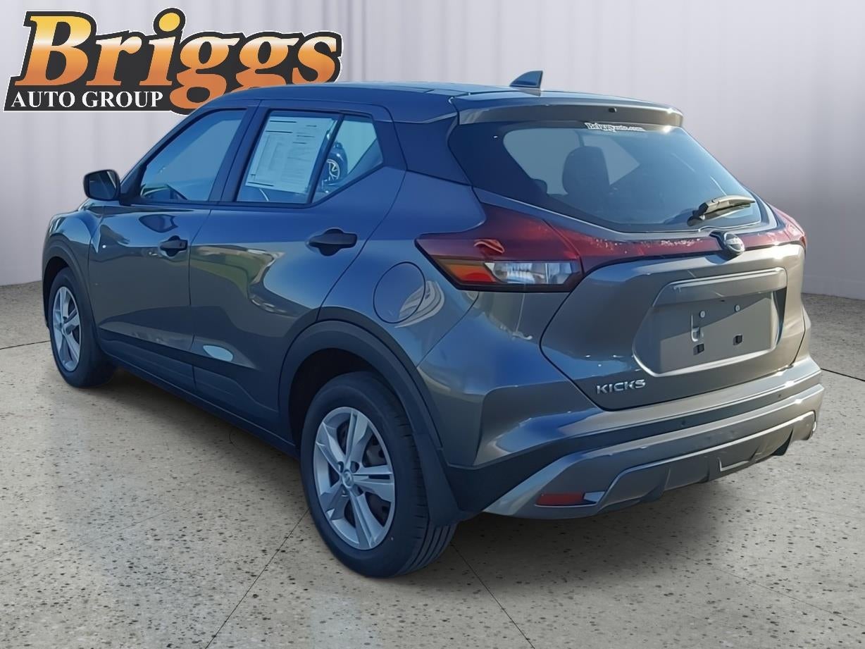 2024 Nissan Kicks S