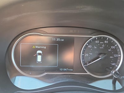 2019 Nissan Kicks SR