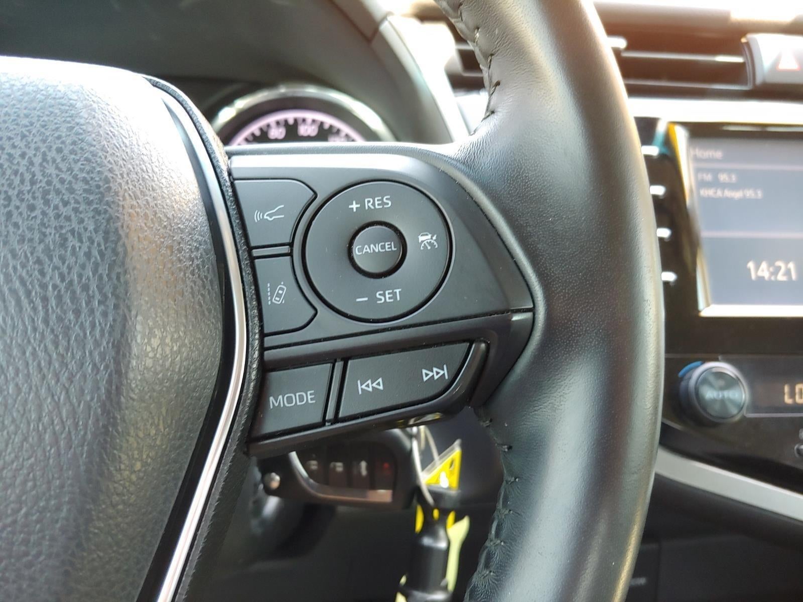 2019 Toyota Camry SE