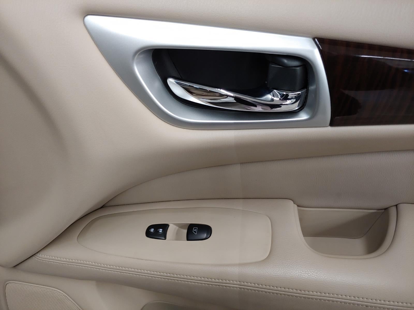 2015 Nissan Pathfinder Platinum