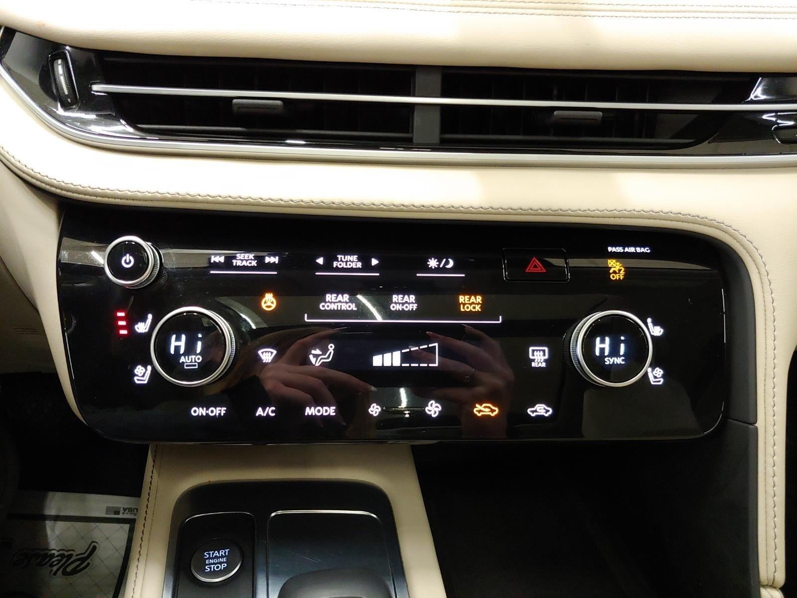 2023 INFINITI QX60 LUXE