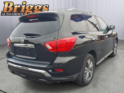 2020 Nissan Pathfinder S