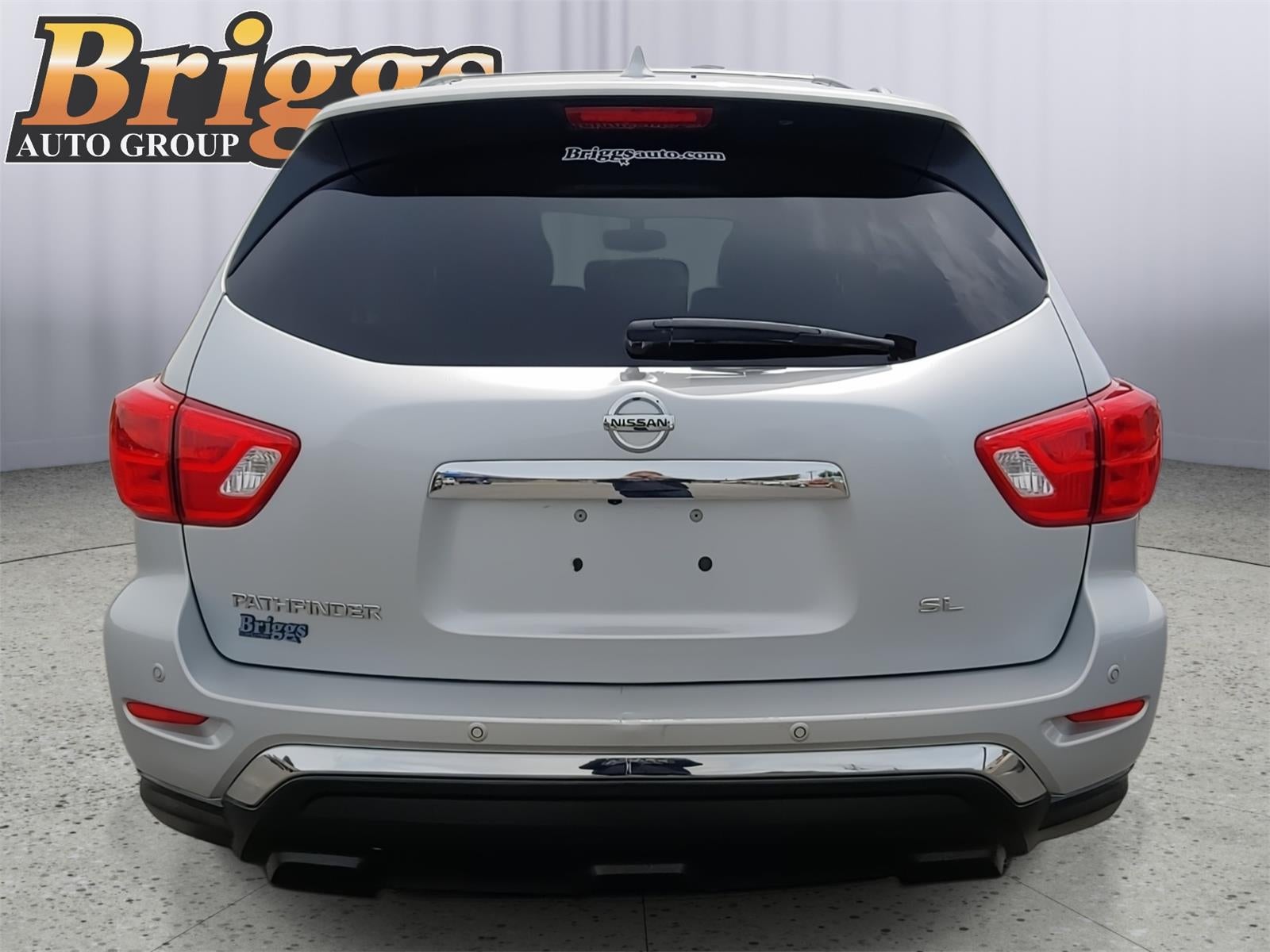 2019 Nissan Pathfinder SL