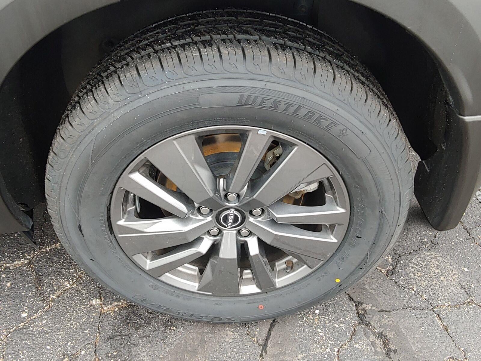 2024 Nissan Pathfinder S
