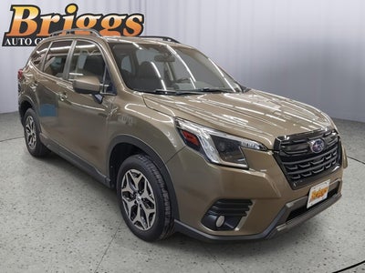 2023 Subaru Forester Premium