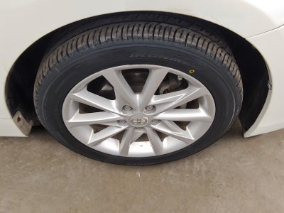 2012 Toyota Prius v Two