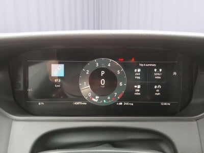 2025 Land Rover Range Rover Velar Dynamic SE