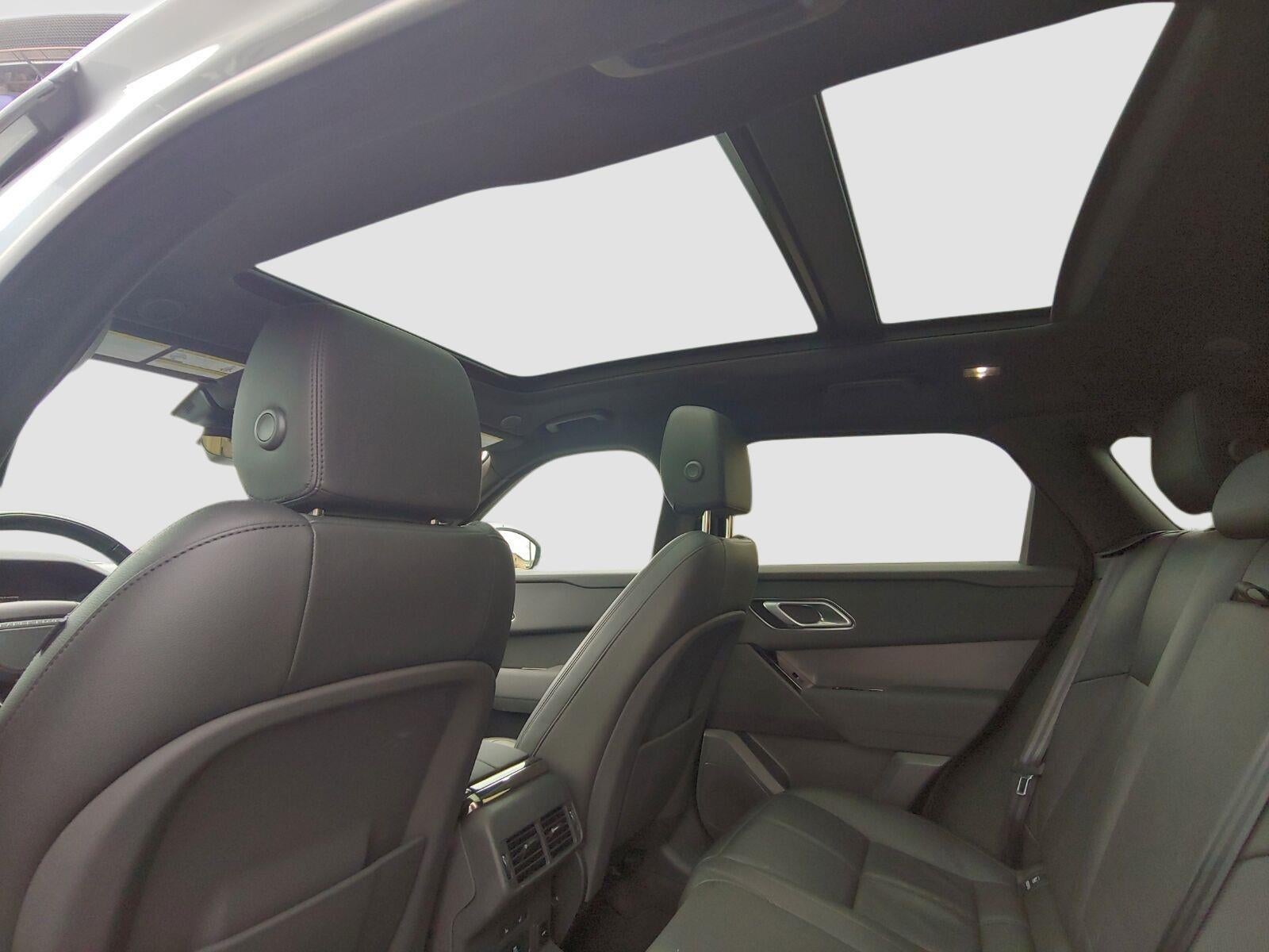 2025 Land Rover Range Rover Velar Dynamic SE