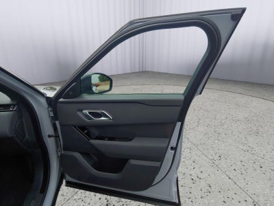 2025 Land Rover Range Rover Velar Dynamic SE