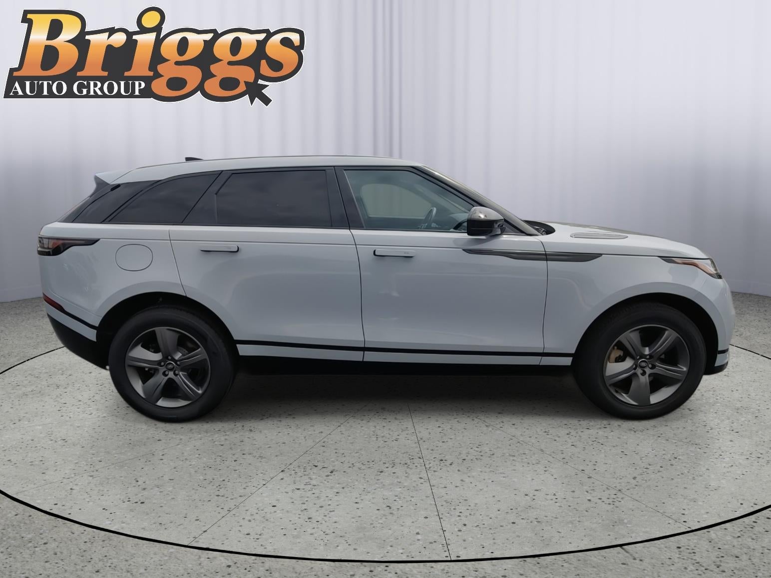 2025 Land Rover Range Rover Velar Dynamic SE