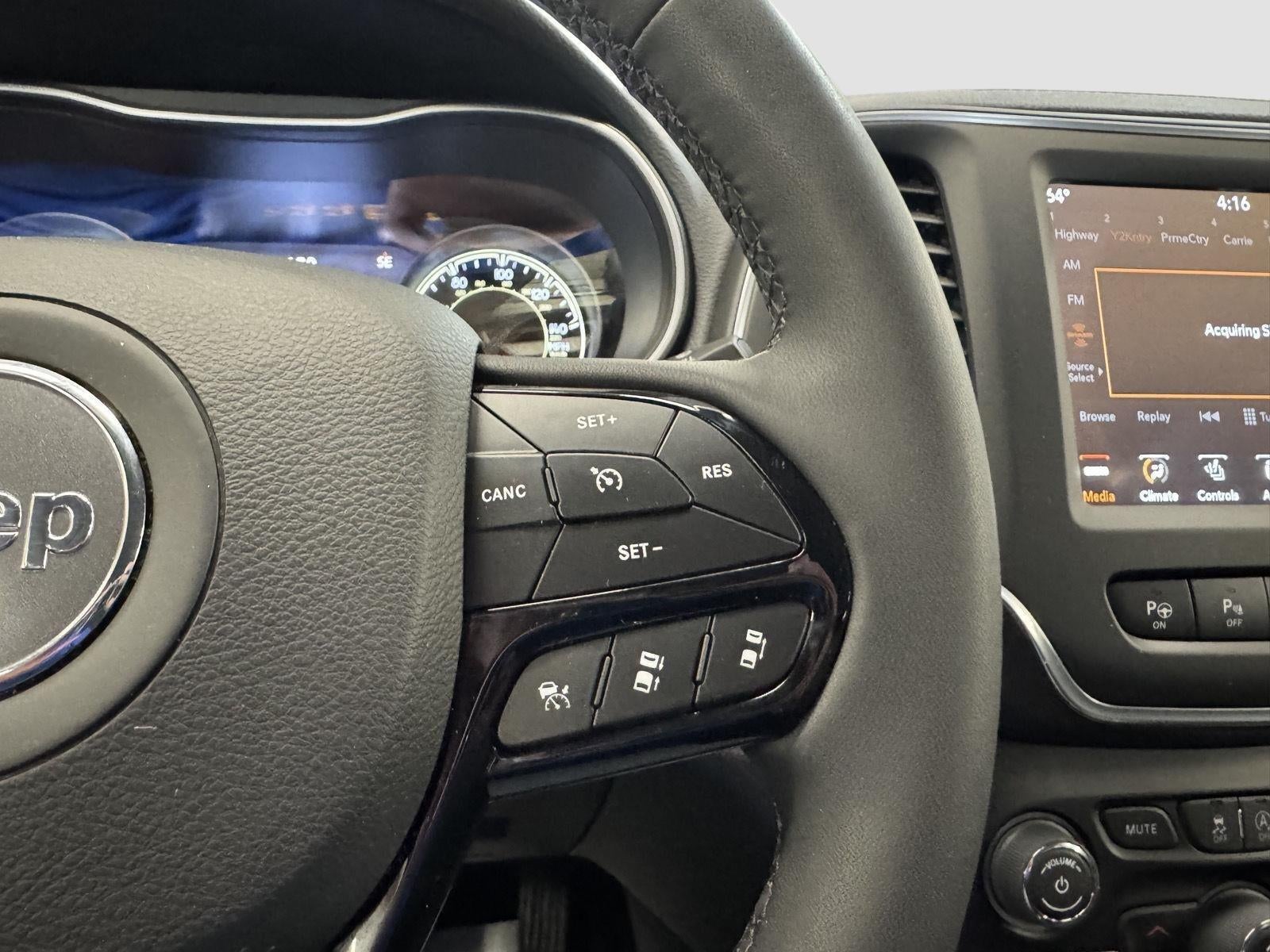 2023 Jeep Cherokee Altitude Lux