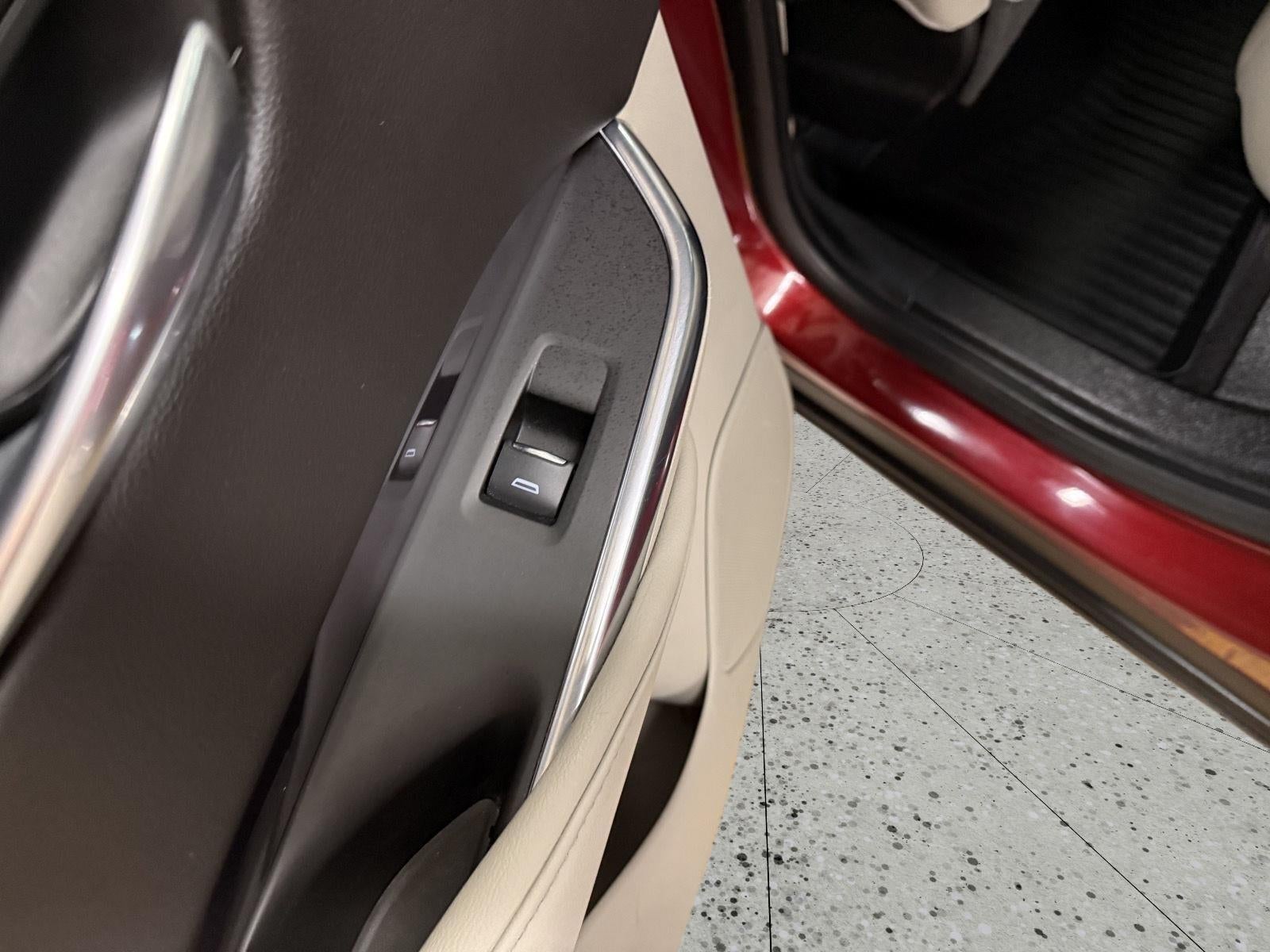 2019 Cadillac XT4 FWD Luxury