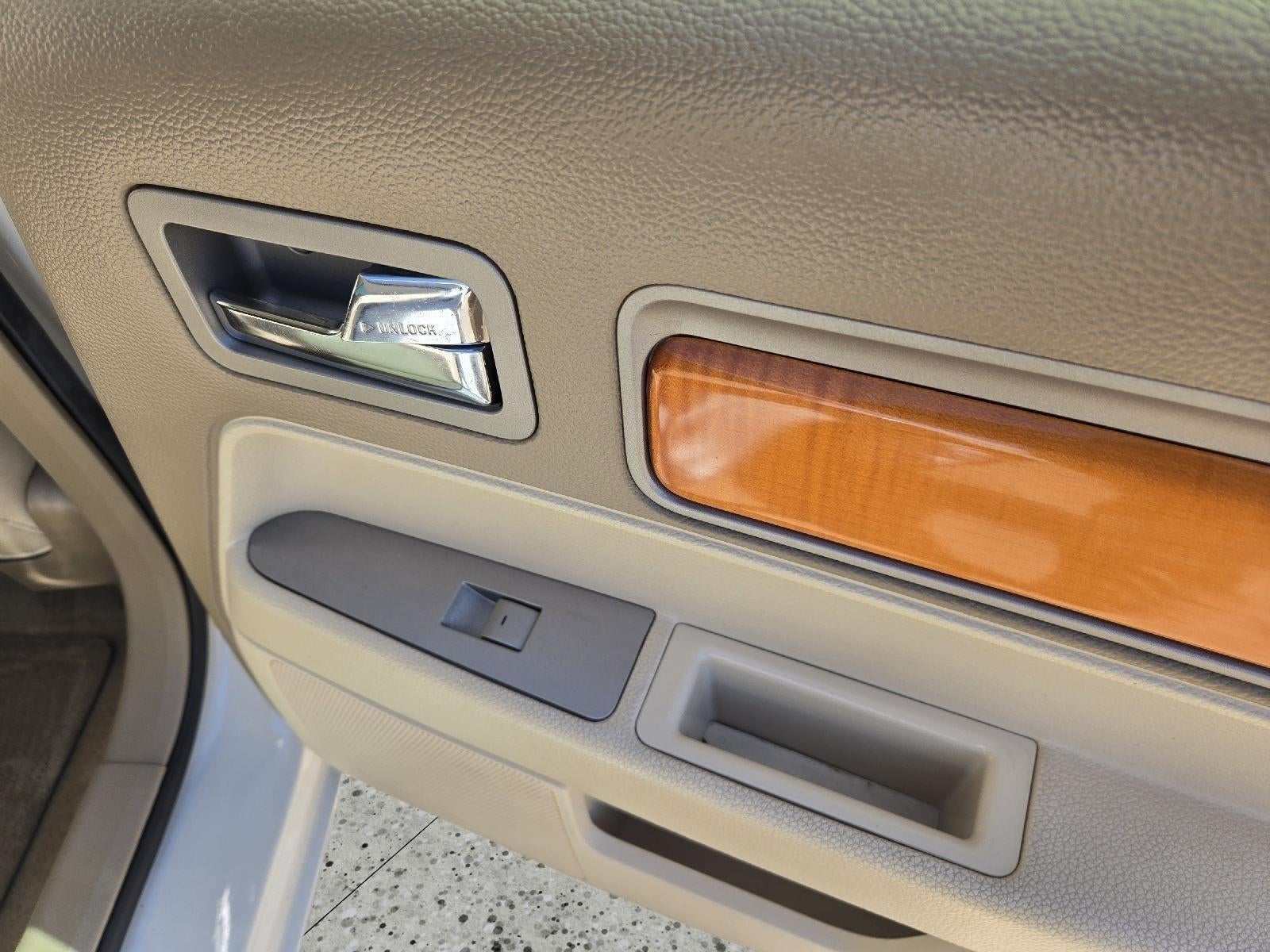 2009 Lincoln MKZ Base