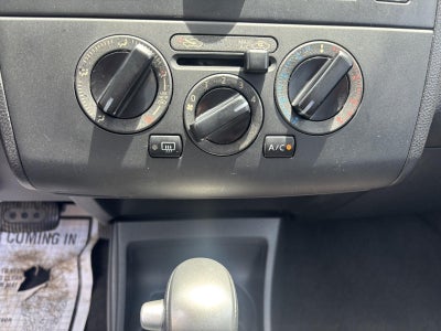 2009 Nissan Versa 1.8 SL