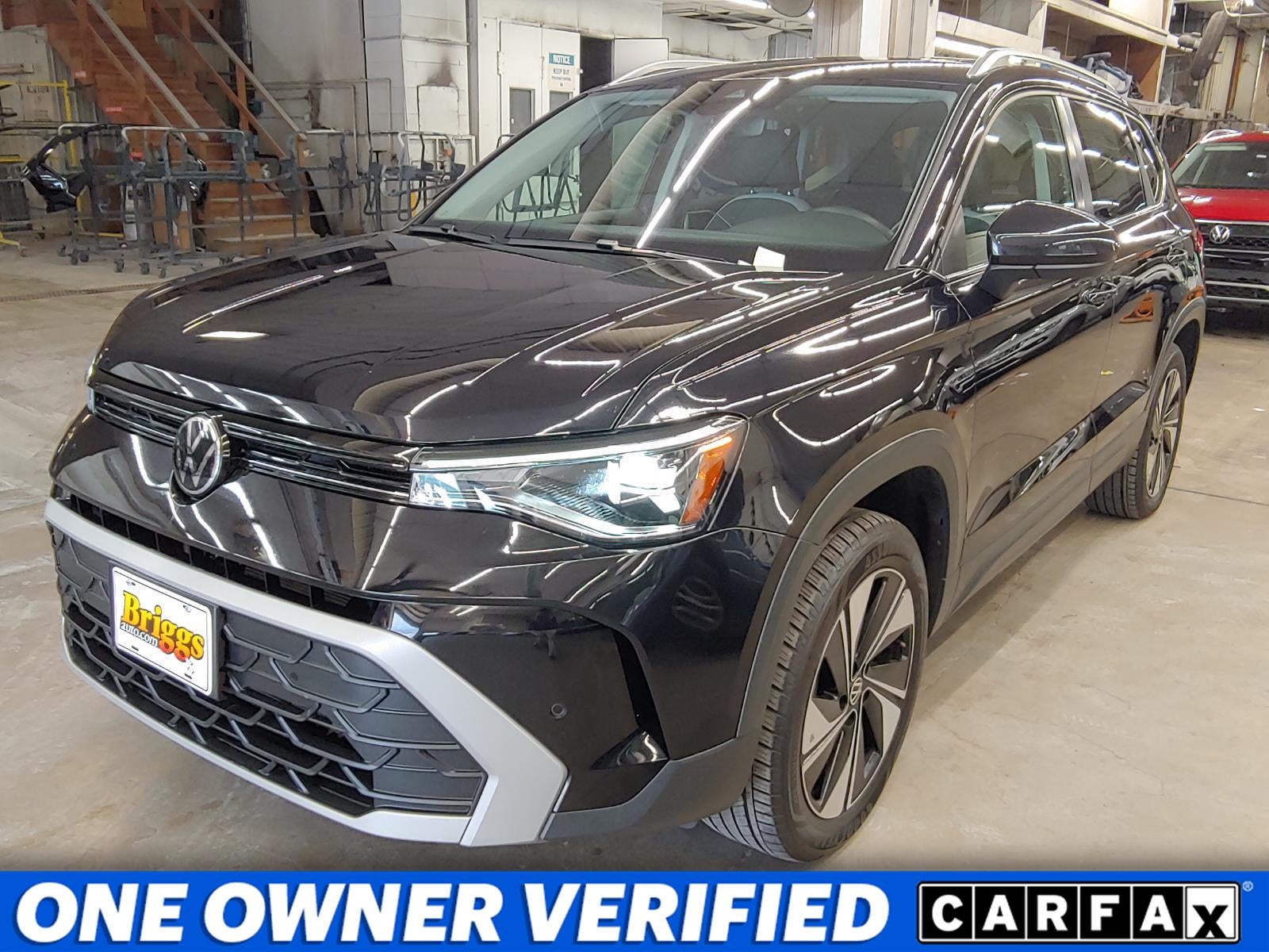 2025 Volkswagen Taos SE