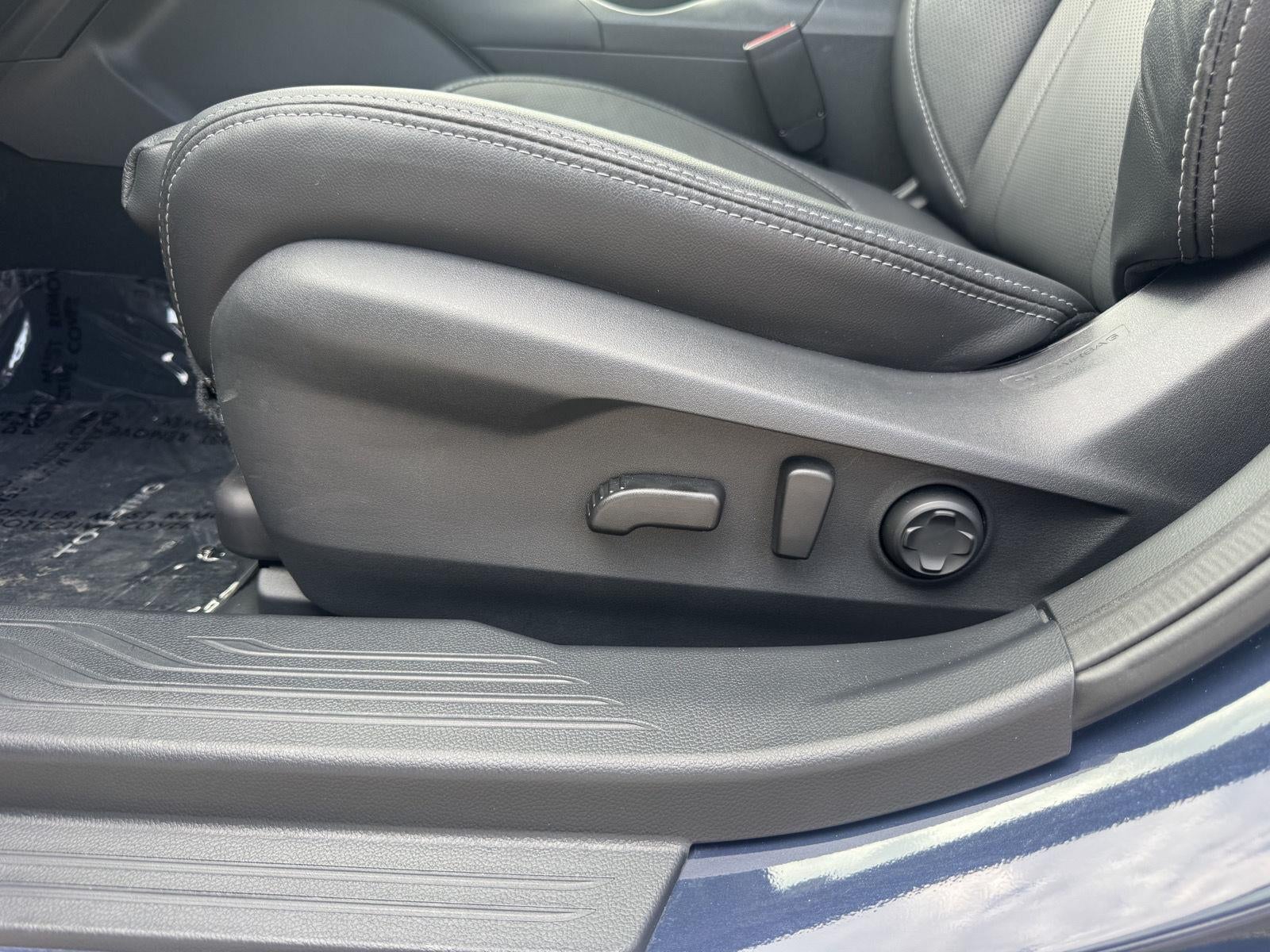 2025 Subaru Legacy Touring XT