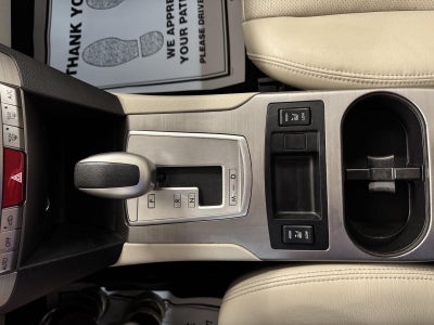 2011 Subaru Outback 2.5i Limited Pwr Moon