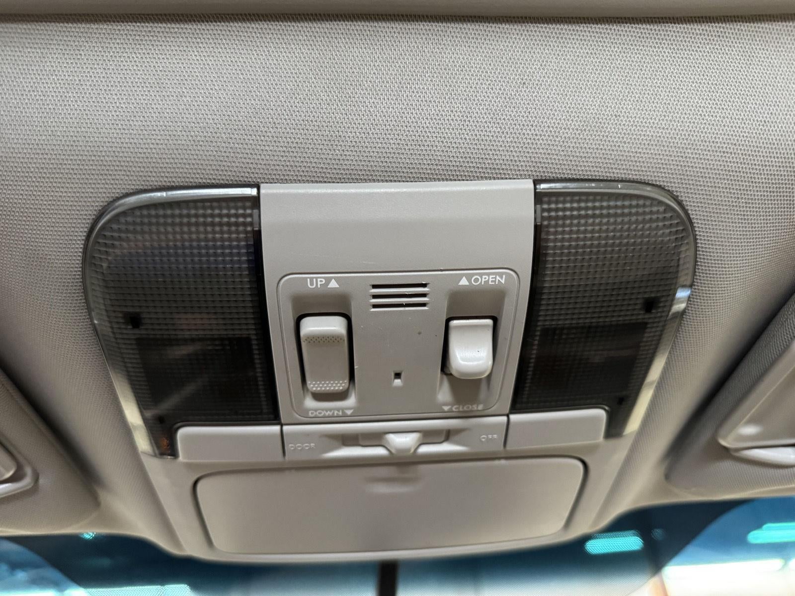 2011 Subaru Outback 2.5i Limited Pwr Moon